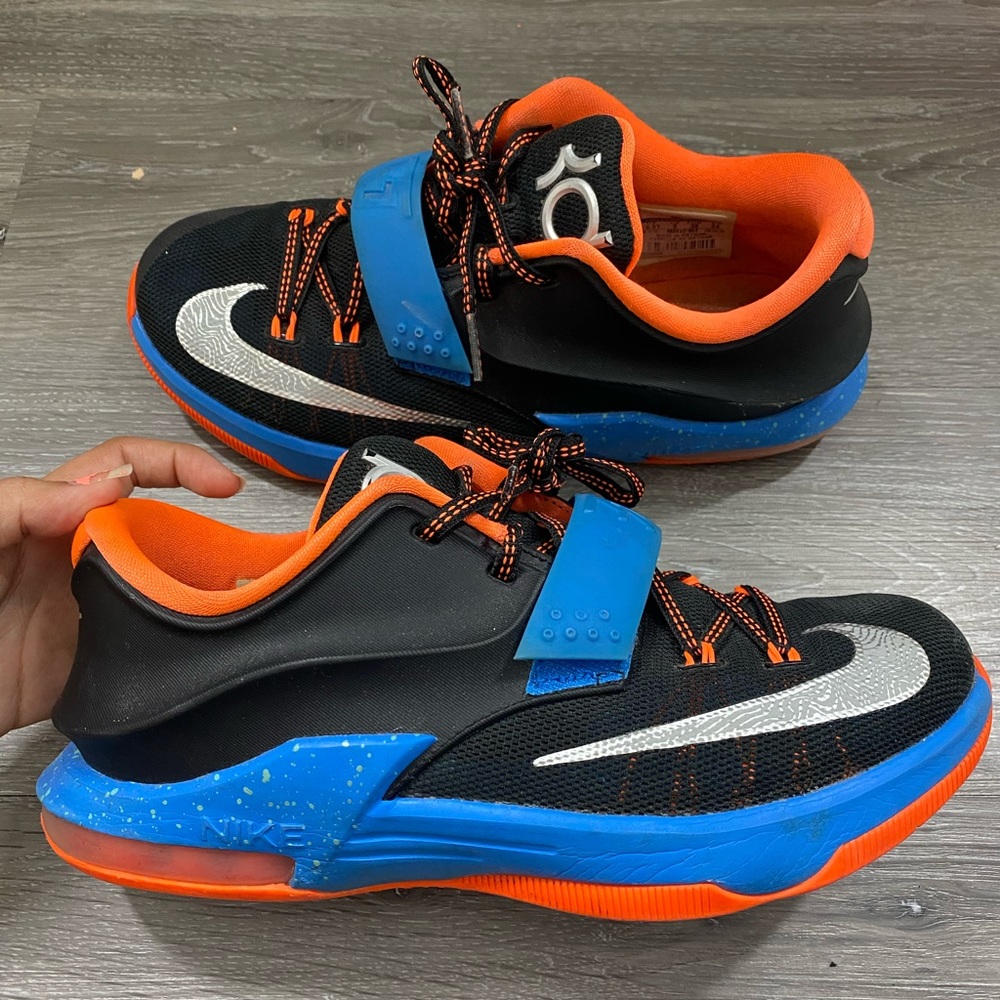 Nike Kd basketball shoes